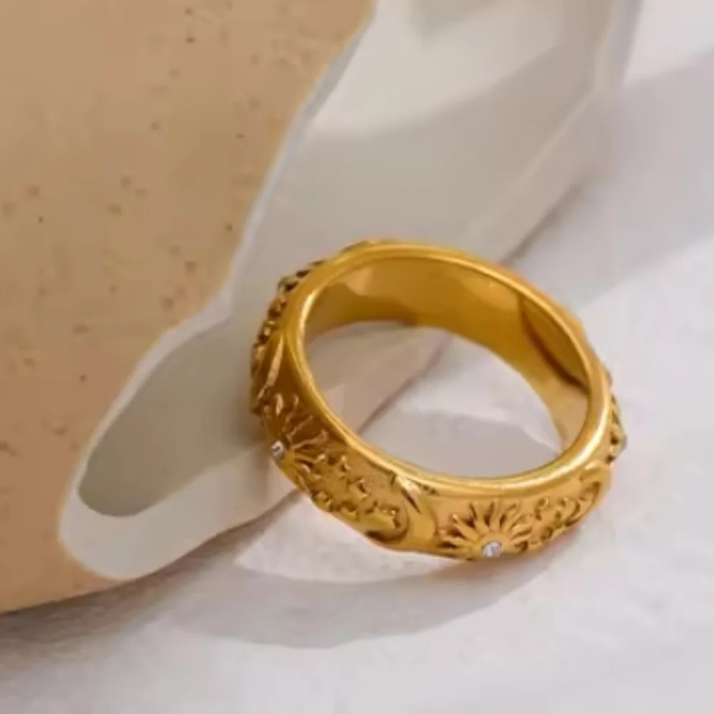 Sun, Moon, Celestial Cubic Zircona Ring | NWOT